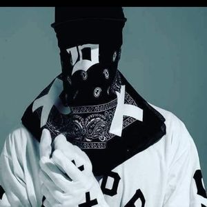 Meet your Posher, Joshua